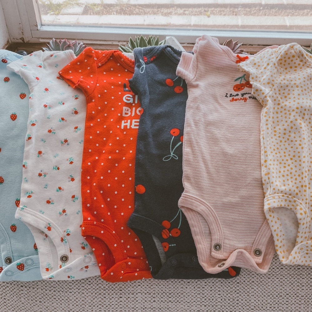 Newborn Girl Bodysuits